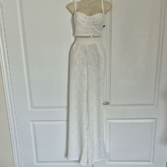 Showpo White Textured Two-Piece Set - Picture 3 of 16